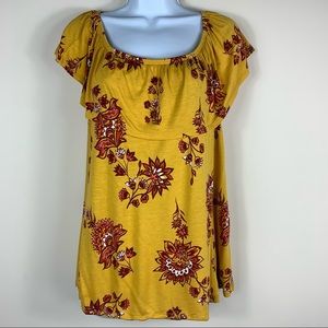 Old Navy yellow floral print short sleeve top.  Large